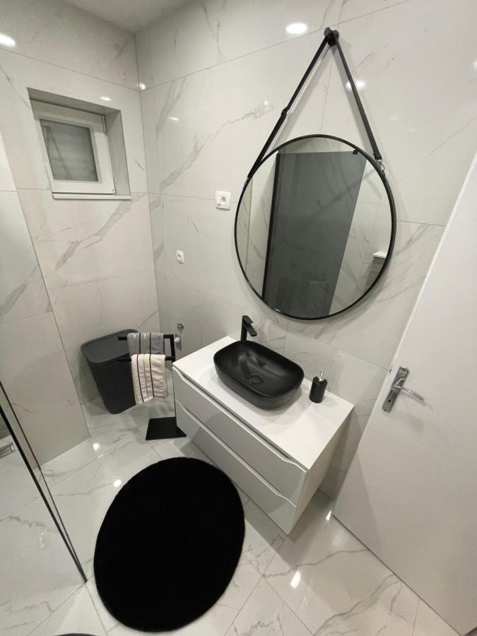 Apartman Iko Makarska Exteriör bild