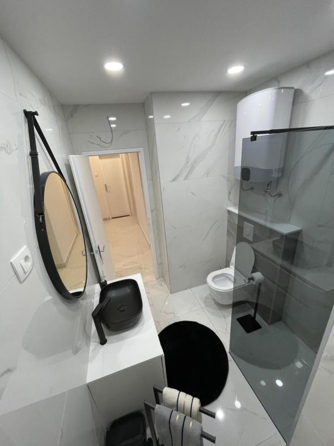 Apartman Iko Makarska Exteriör bild